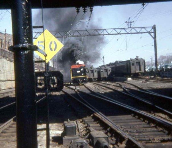 For the native Summit rail fans out there, found these E-L photos on Railfan.net- taken circa 1969. In addition to the steam and diesel powered trains, one can see electric MU wickerliners in the train yard. Notice the old station bridge and low platforms